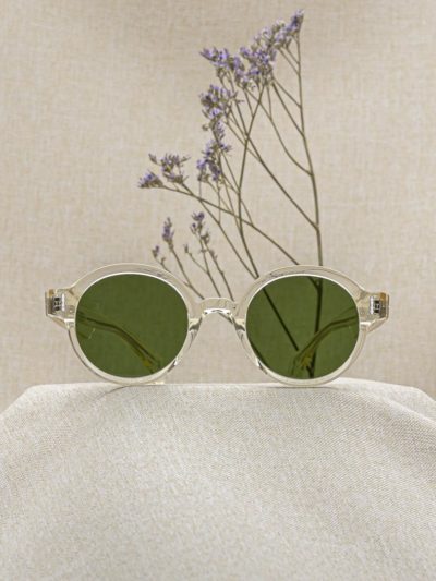 narcissus frontal champagne green lens
